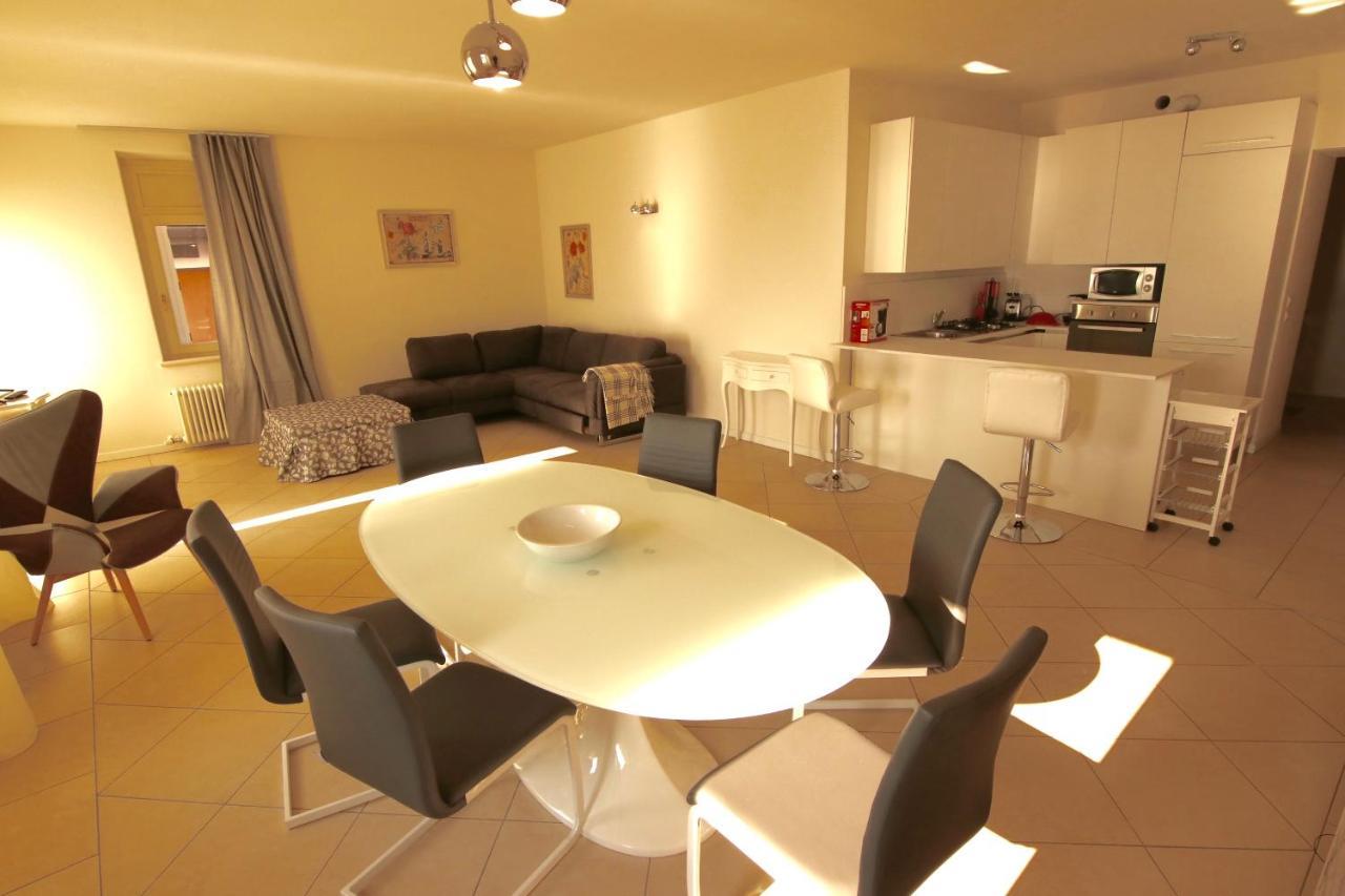 Charmante Apartament Lake Front มัลเชซิเน ภายนอก รูปภาพ